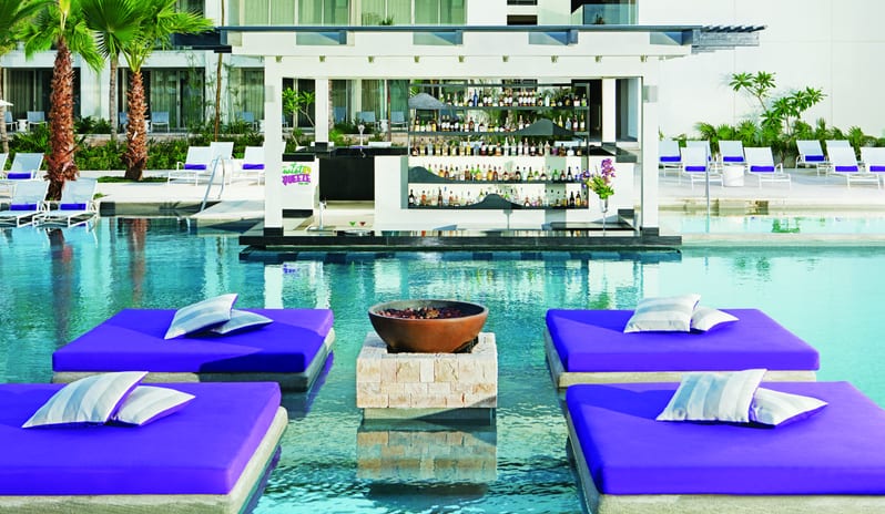 Breathless Riviera Cancun Resort & Spa-Twist Squeeze_5556